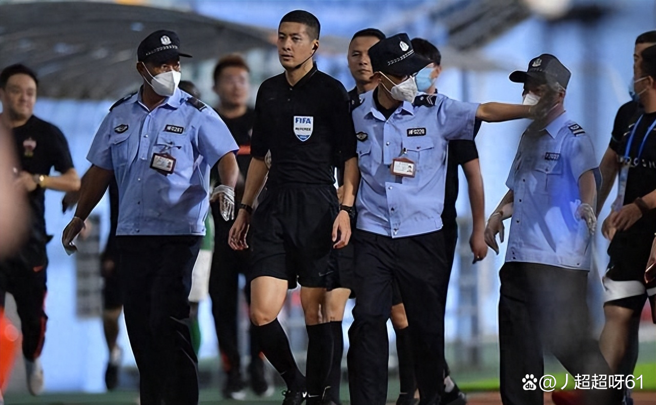 转会期体能课后，夏洛特黄蜂强势反弹备战国王杯，球迷炸锅，球队文化再被提及的简单介绍-lol官网平台