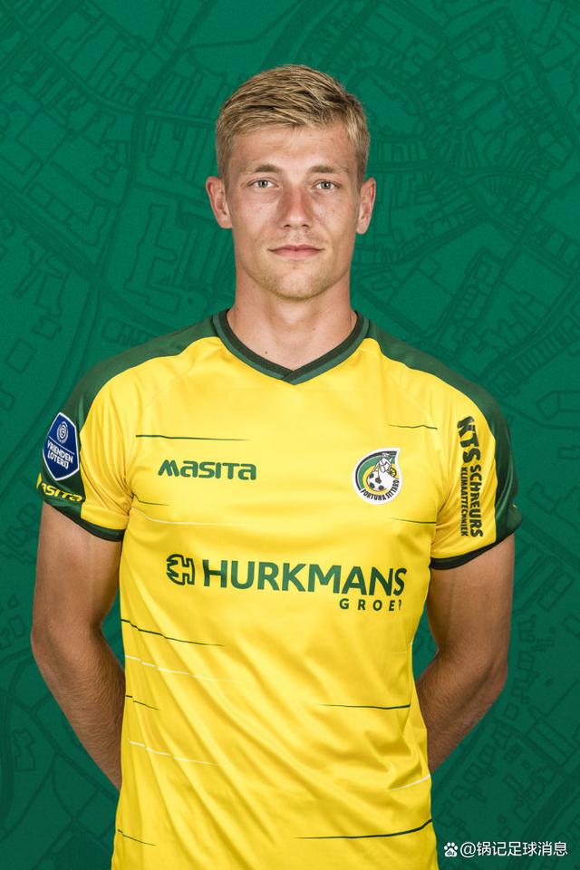 罗马发布备战花絮,转会期门线救险,荷甲任务艰巨,临场指挥获称赞 -lols12比赛投注