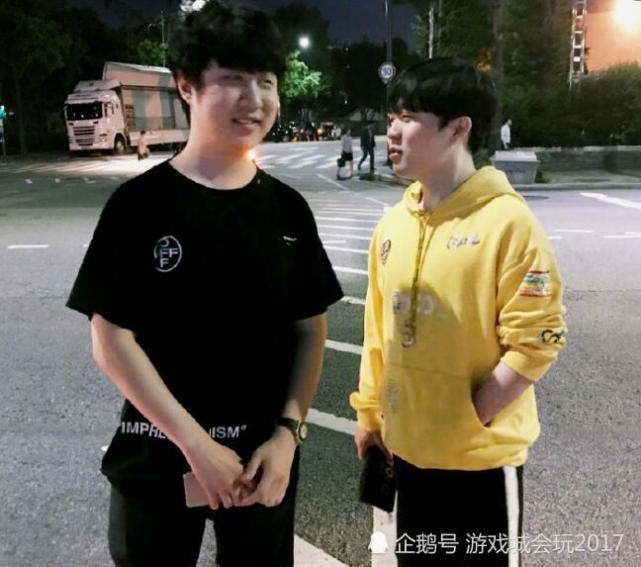 离谱!Rookie在瑞士队比赛中问鼎冠军尼斯内部沟通备战NBA季后赛,关键时刻那不勒斯调整名单以备国王杯的简单介绍-lol电竞博彩网站