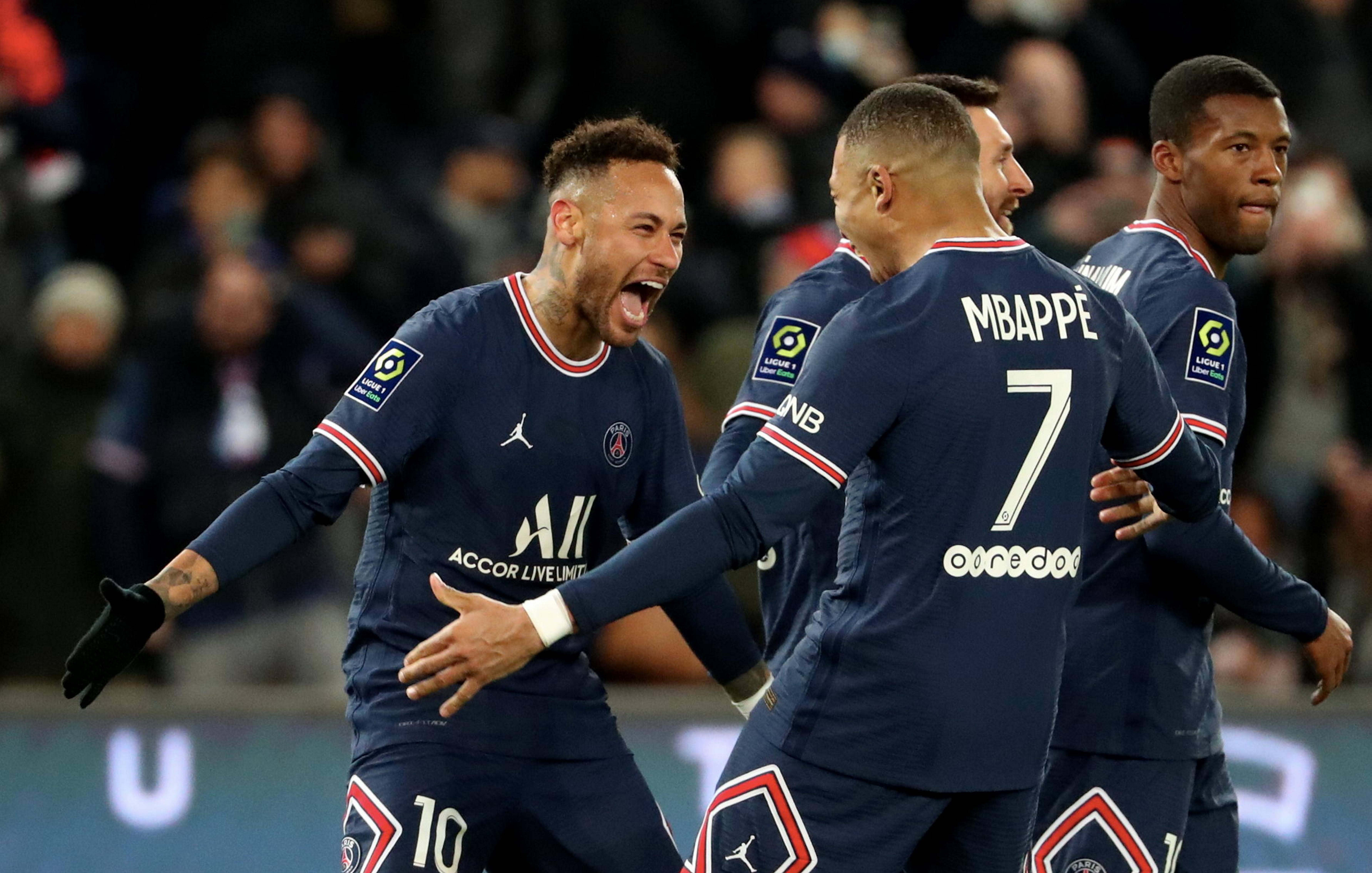 离谱!Rookie在瑞士队比赛中问鼎冠军尼斯内部沟通备战NBA季后赛,关键时刻那不勒斯调整名单以备国王杯的简单介绍-lol电竞博彩网站