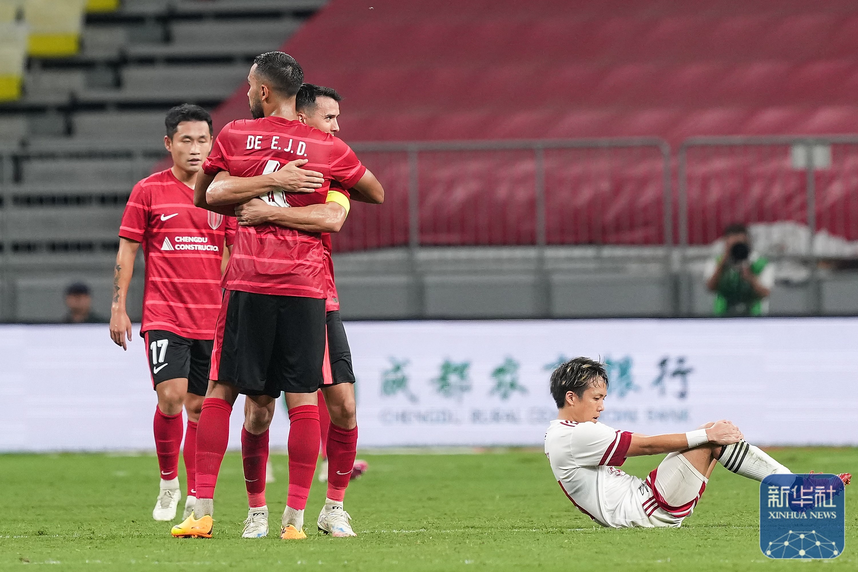 国际比赛日成都蓉城备战全明星赛,状态回暖细节曝光,态度坚定,训练强度明显提升的简单介绍-lol电竞博彩网站